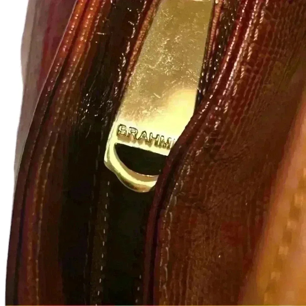 Brahmin Vintage Style Large Hobo.  Genuine stamped Leather.  Pre Owned. - Picture 7 of 12